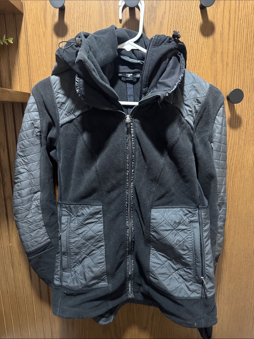 lululemon athletica Black and Gray Quilted Hooded Jacket